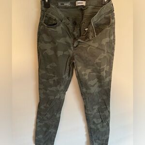 Skinny jeans size 8